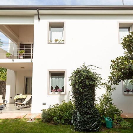 Appartamento Con Giardino Le Querce Sistiana Exterior photo